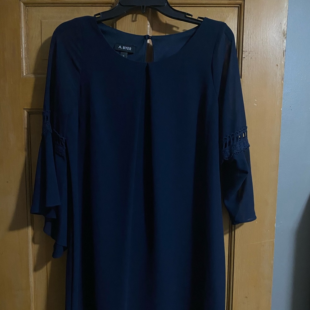 Short navy dress